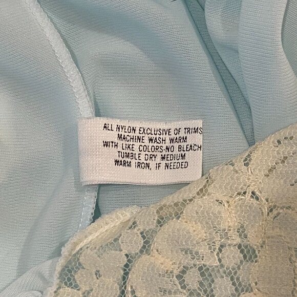 Vintage Shadowline Light Blue Nylon Nightgown Womens M Flutter Sleeves Lace Trim - Picture 6 of 6